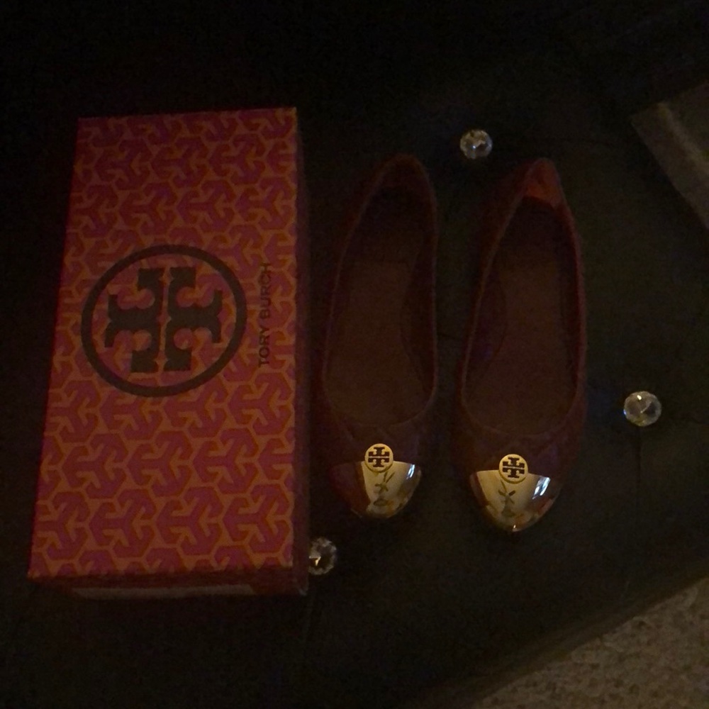 Red shoes